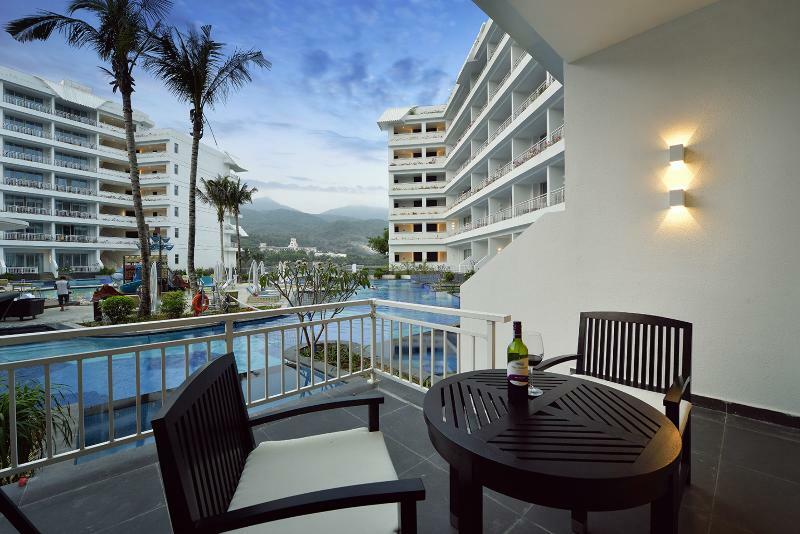 Palace Resort Yalong Bay Sanya Luoyushangcun Екстер'єр фото